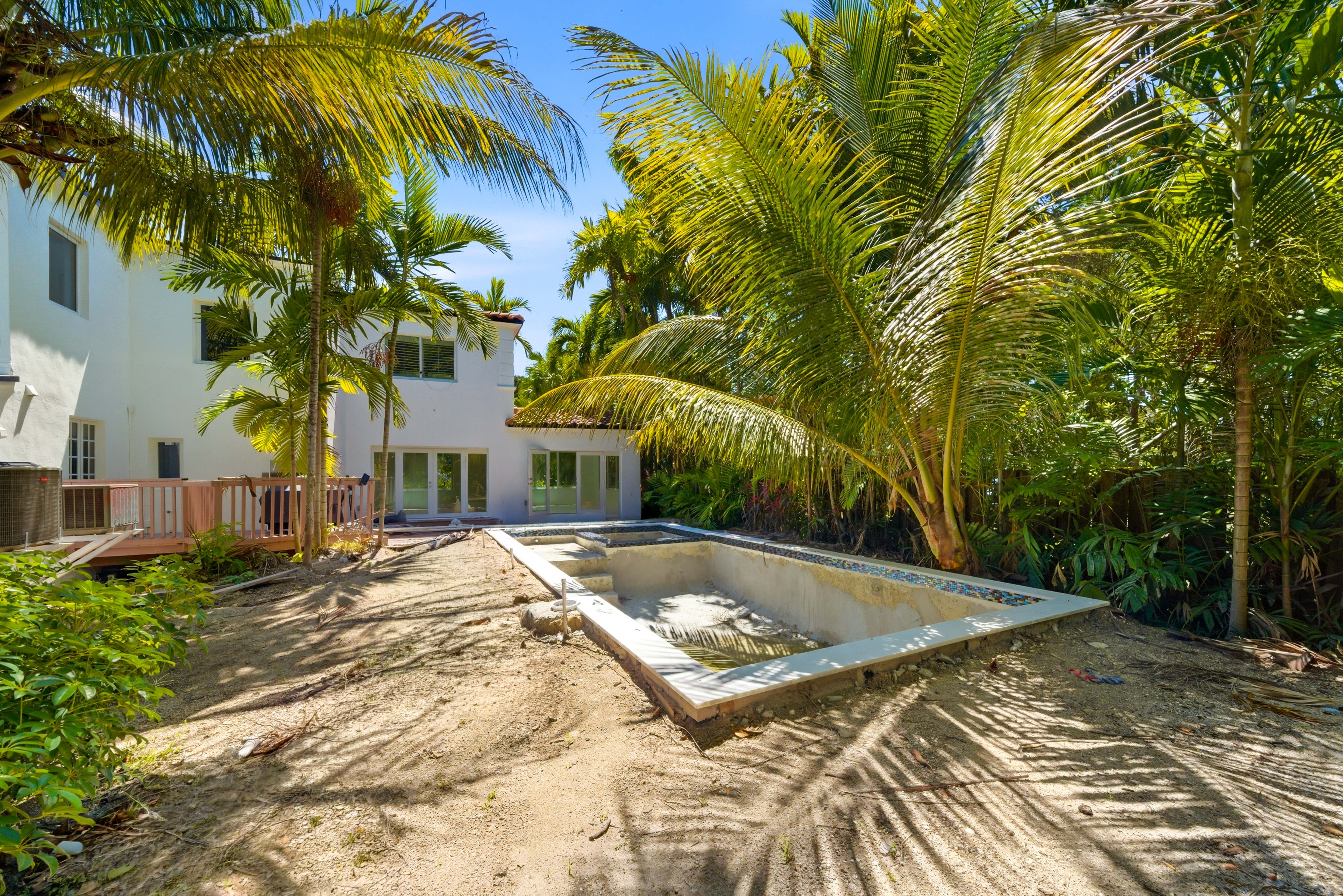  5824 Alton Rd, Miami Beach, FL, 33140 - 物件實景