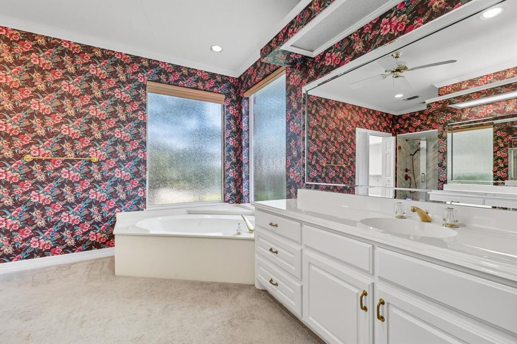 Duncanville, Texas, 75116, United States, 4 Bedrooms Bedrooms, ,4 BathroomsBathrooms,Residential,For Sale,1977910