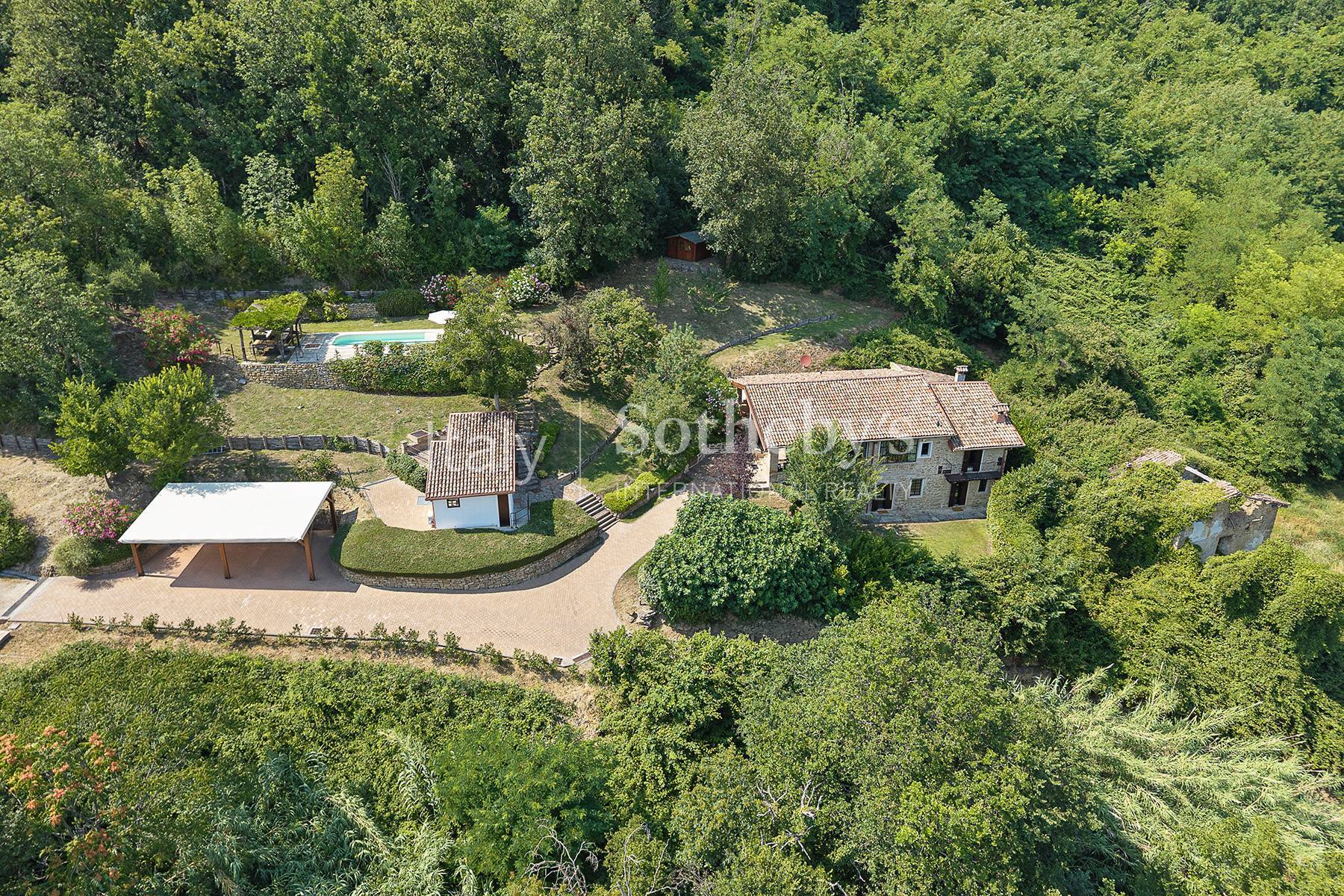  Charming Country House with Pool in the Hills of Castell