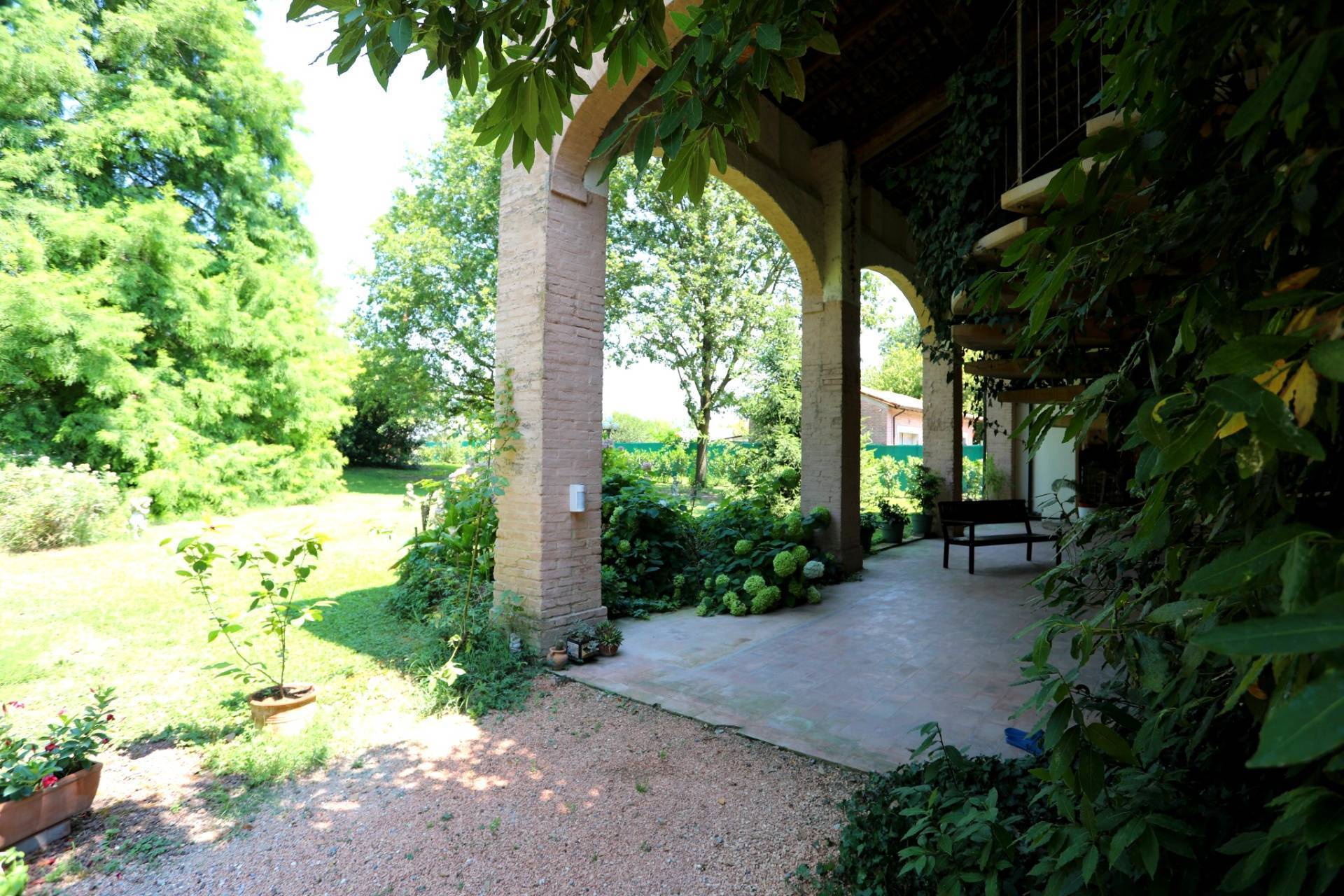 Torrile, Parma, 43030, IT, 5 Bedrooms Bedrooms, ,5 BathroomsBathrooms,Residential,For Sale,1708902