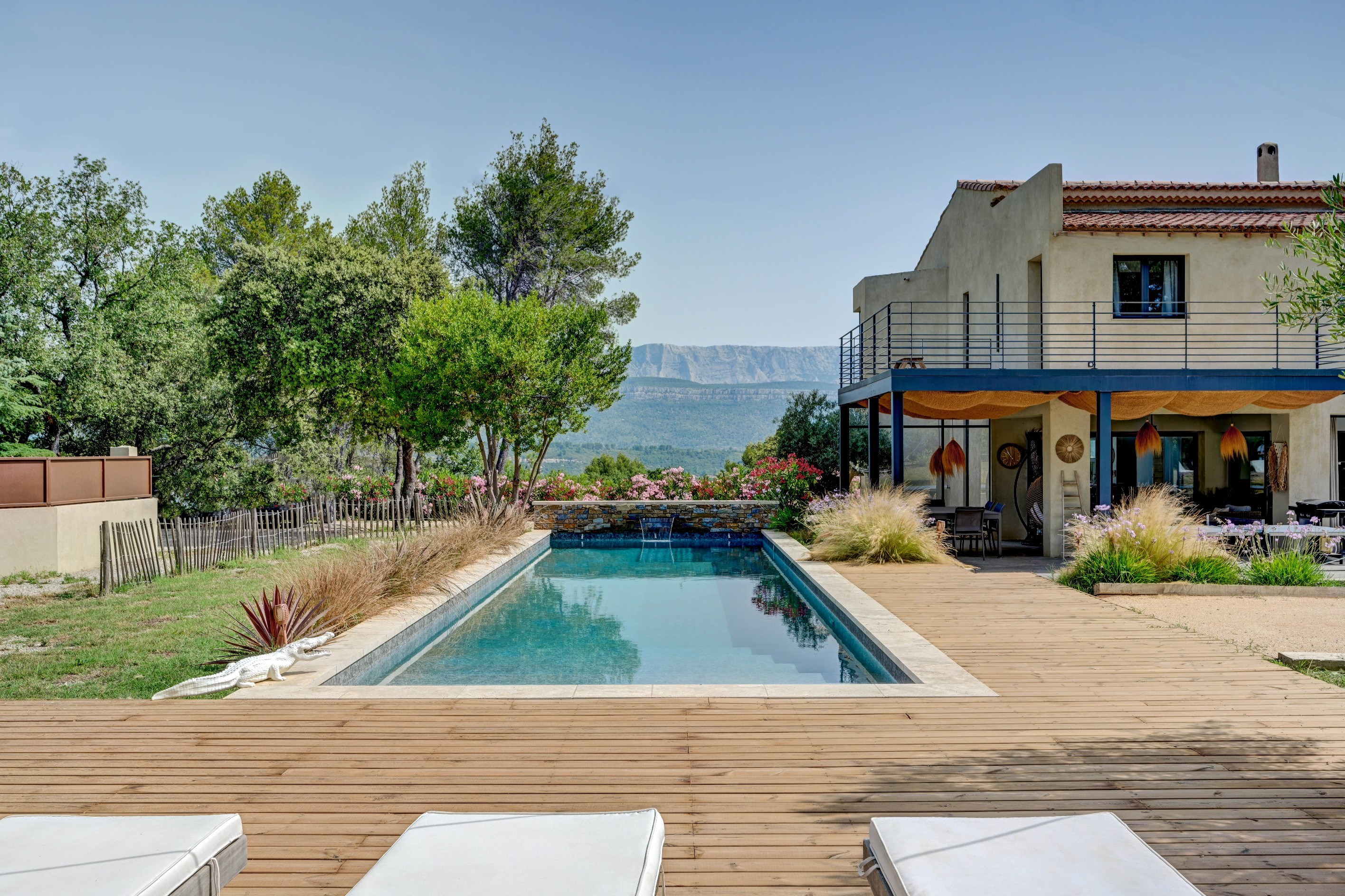  Exceptional Contemporary Proprety with view - 物件實景
