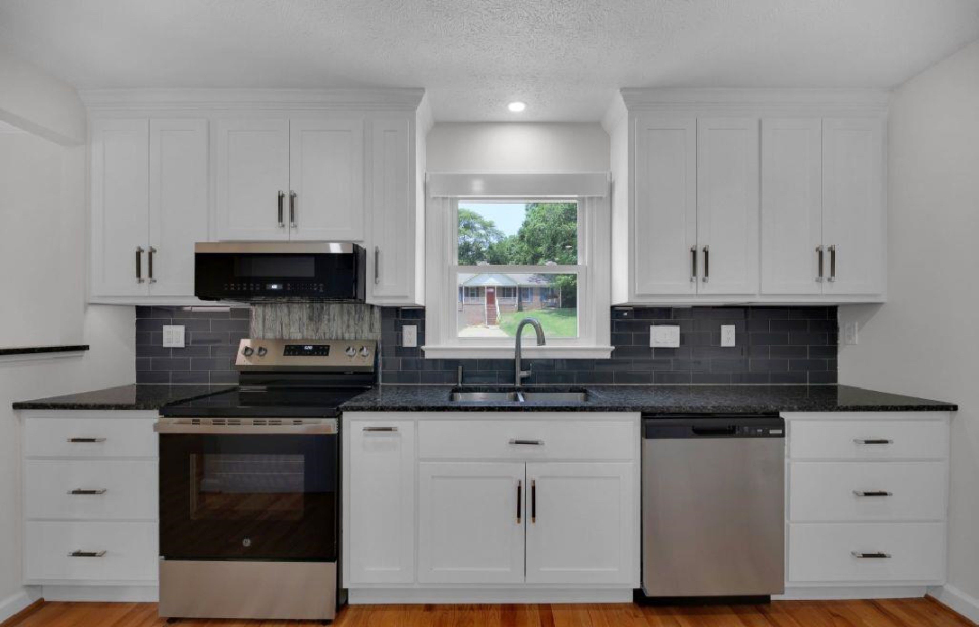 Williamsburg, Virginia, 23188, United States, 3 Bedrooms Bedrooms, ,3 BathroomsBathrooms,Residential,For Sale,1942664