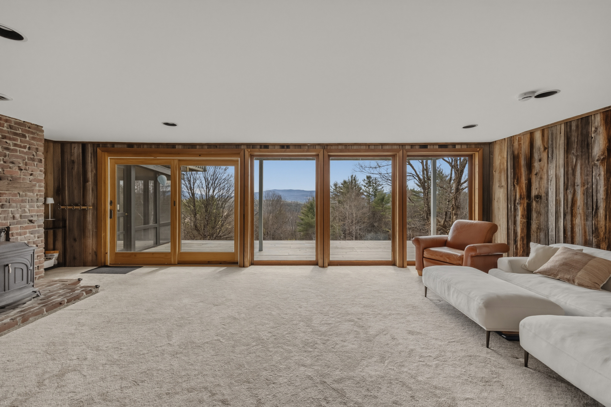  746 Pattrell Road - 物件實景