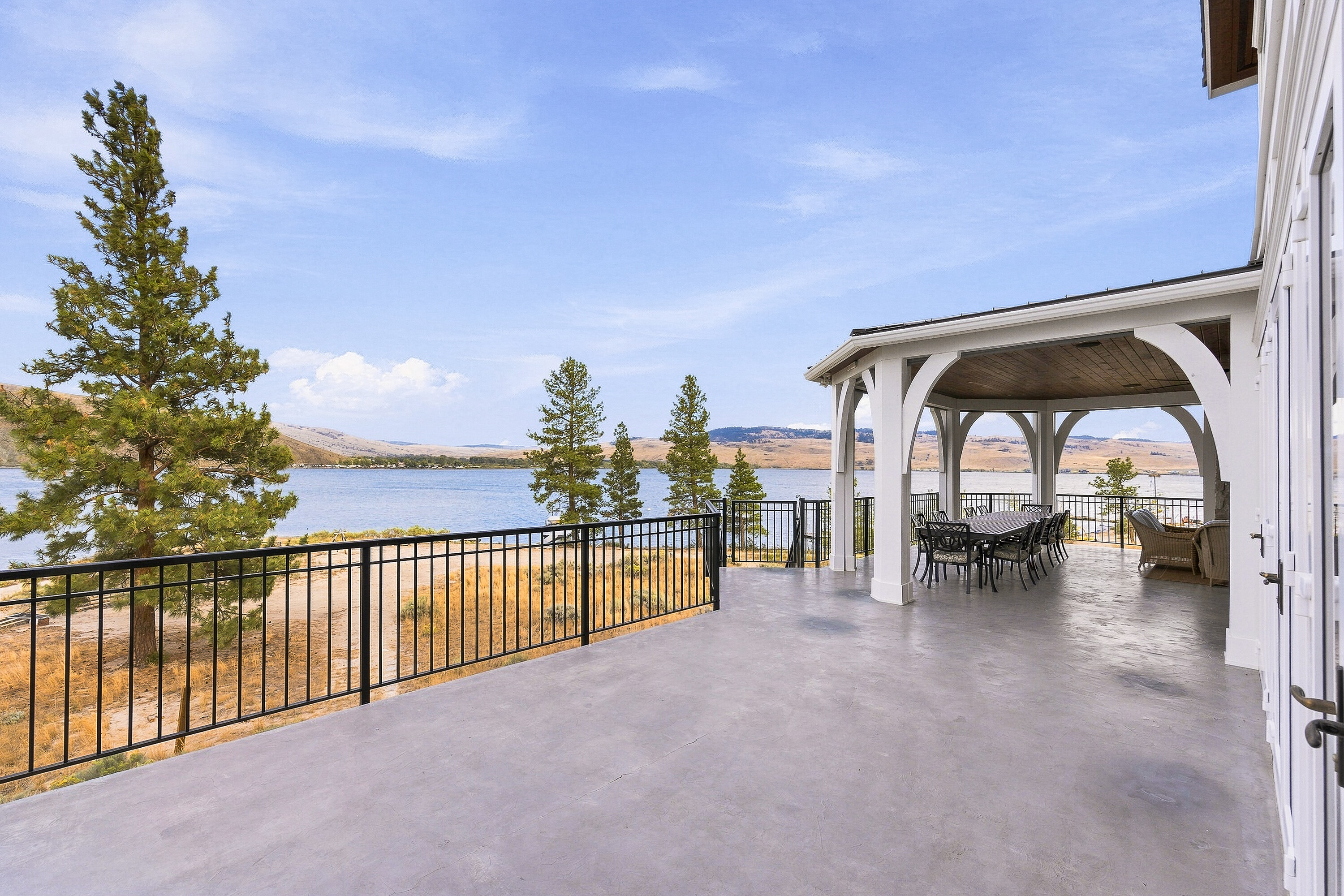  Premier Nicola Lake Estate - 物件實景