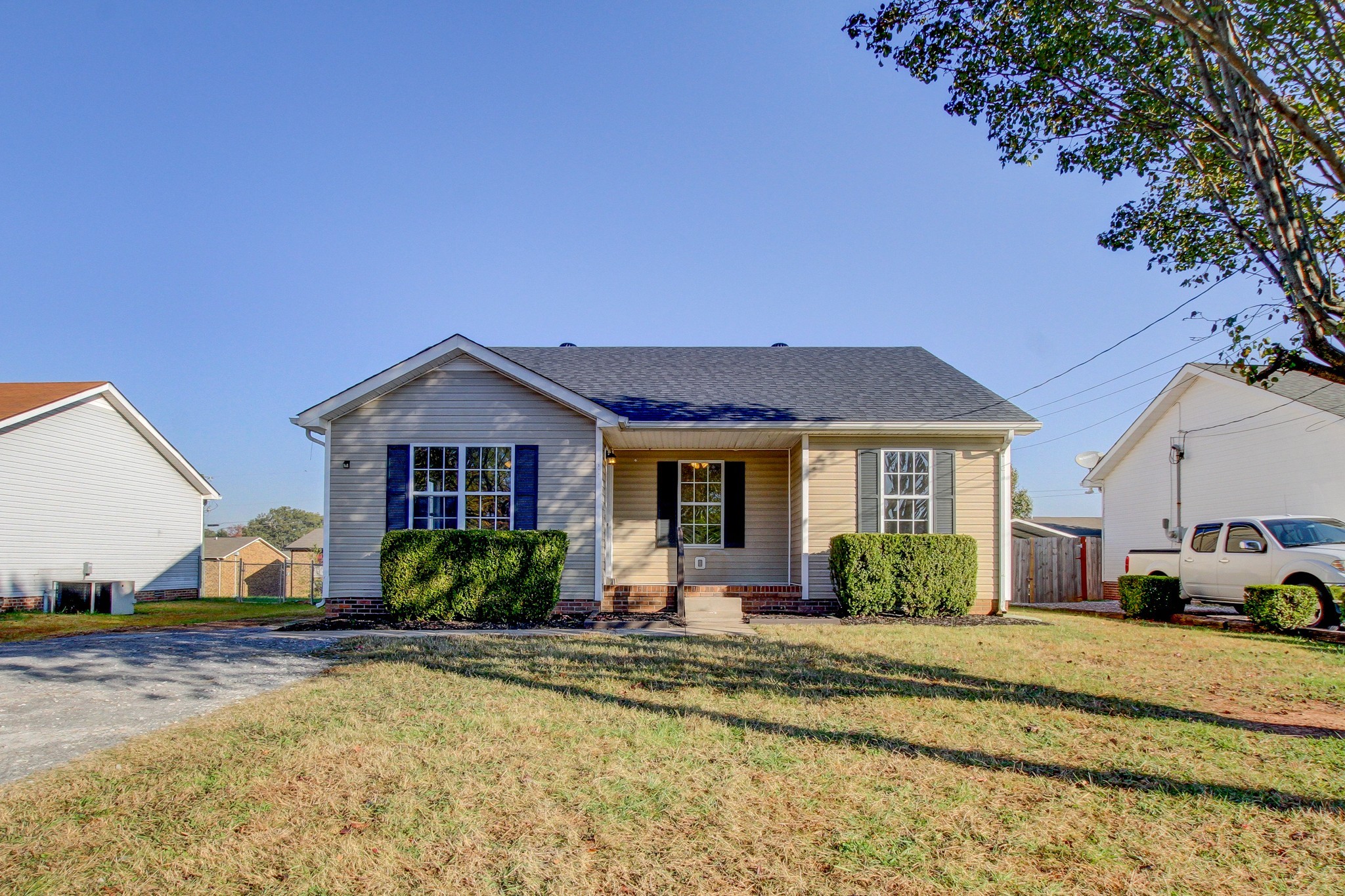 Union Hall Rd, Clarksville, TN 37040
