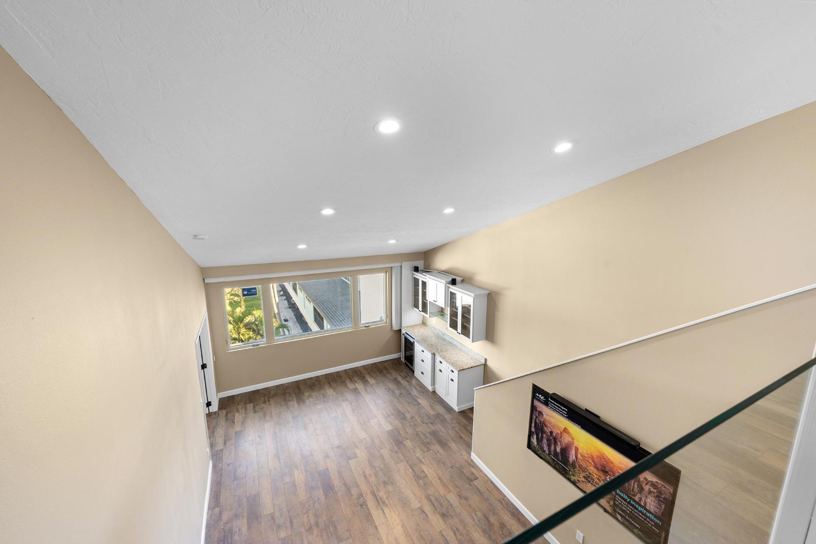 Bradenton, Florida, 34210, United States, 3 Bedrooms Bedrooms, ,3 BathroomsBathrooms,Residential,For Sale,2001185