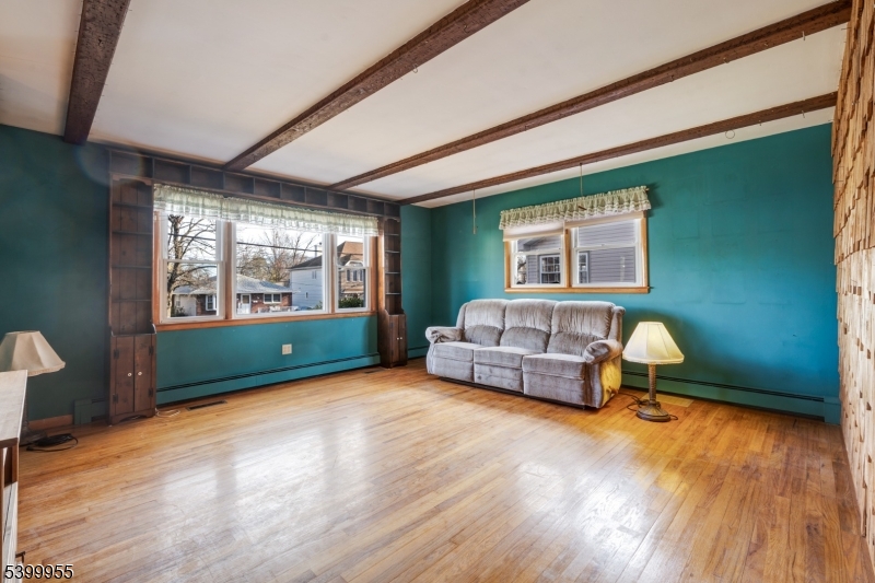 Clark Twp., New Jersey, 07066, United States, 4 Bedrooms Bedrooms, ,2 BathroomsBathrooms,Residential,For Sale,2003135