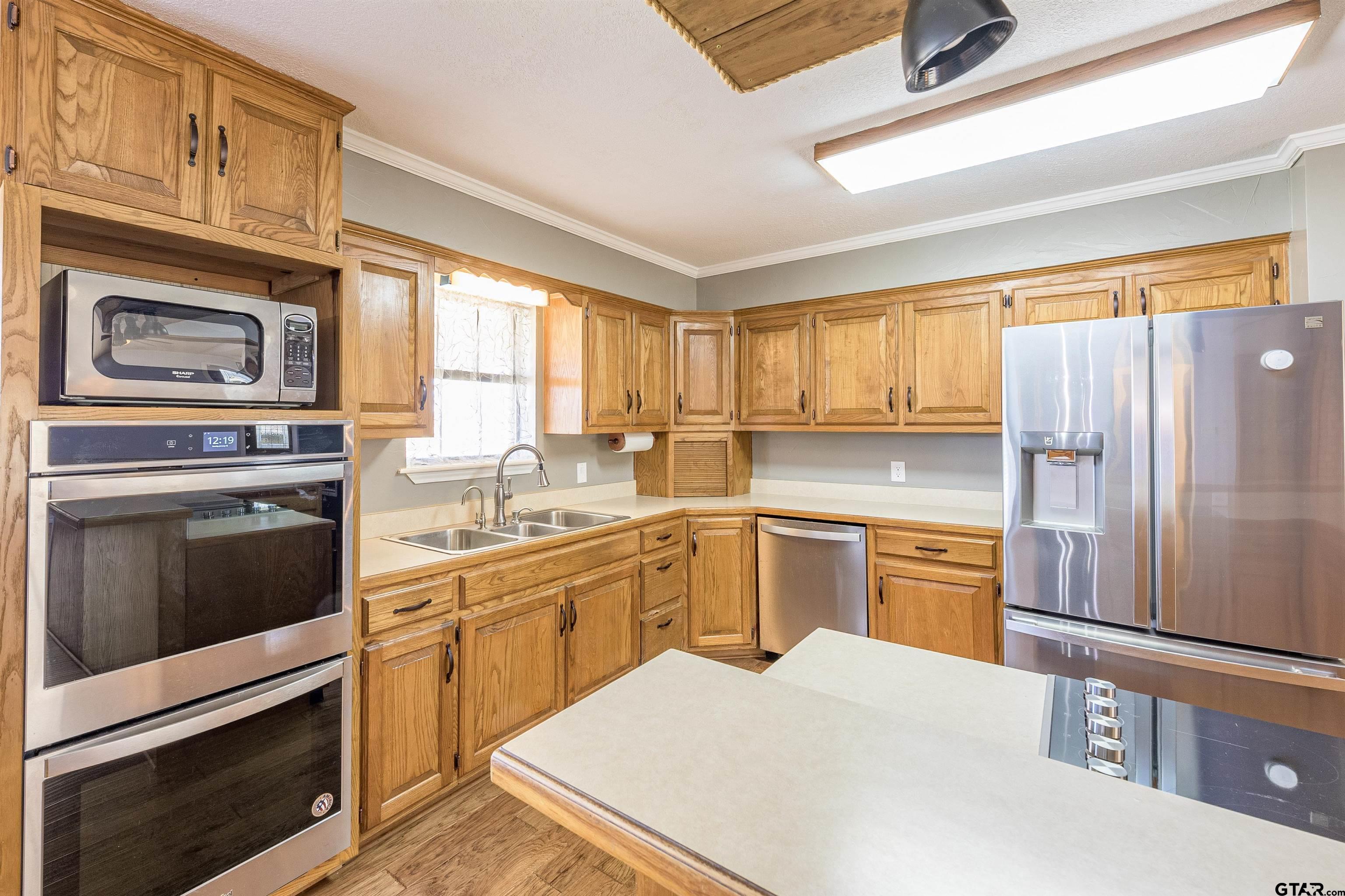 Mineola, Texas, 75773, United States, 3 Bedrooms Bedrooms, ,2 BathroomsBathrooms,Residential,For Sale,1754038