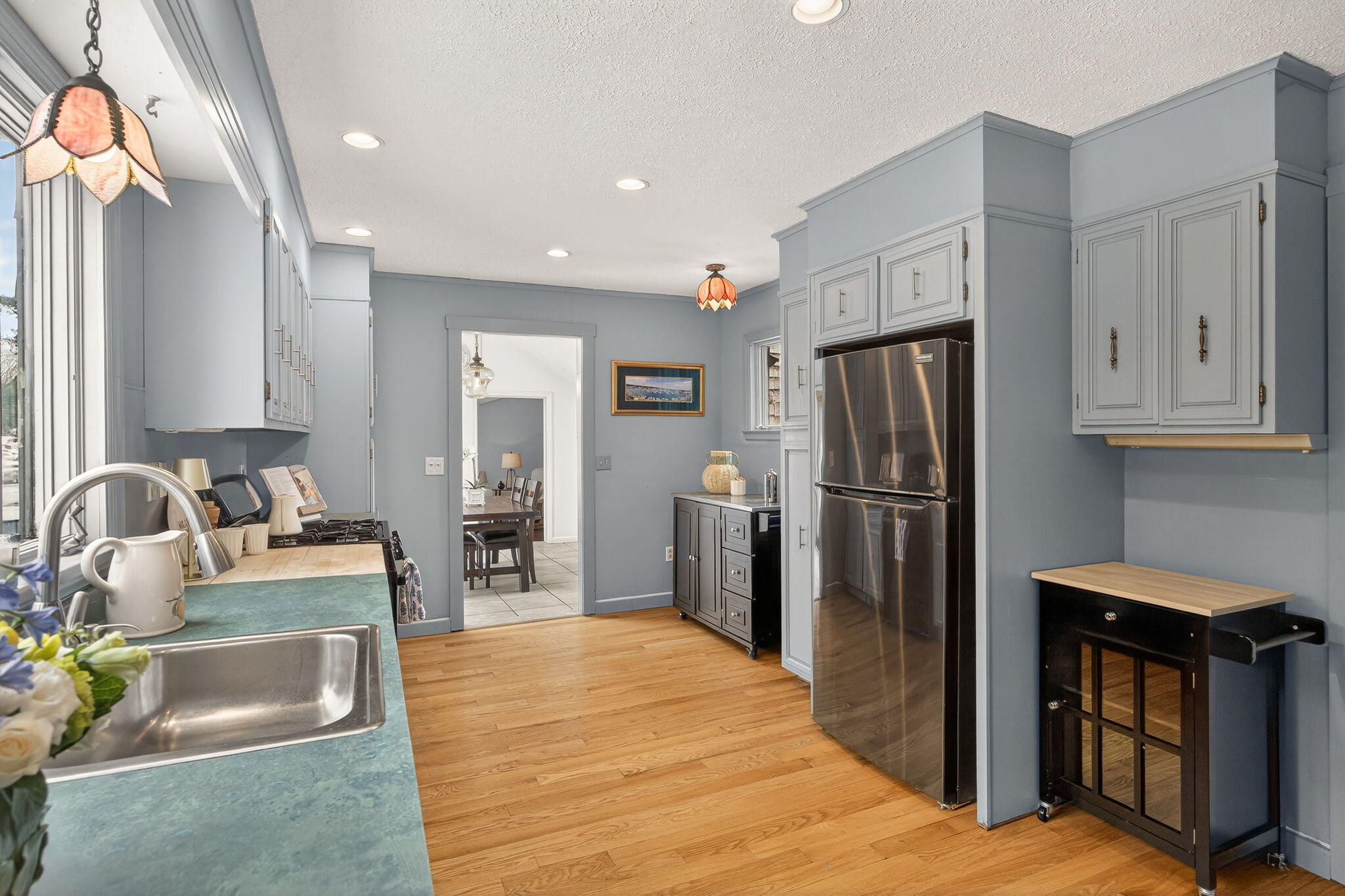  102 Nashawena Street - 物件實景