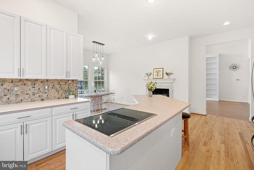 Newtown, Pennsylvania, 18940, United States, 4 Bedrooms Bedrooms, ,4 BathroomsBathrooms,Residential,For Sale,1941043