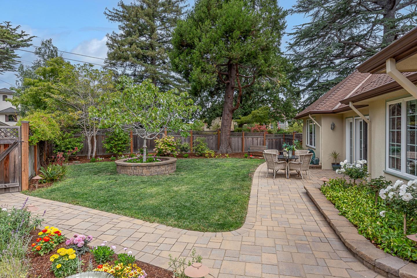 San Mateo, California, 94402, United States, 5 Bedrooms Bedrooms, ,4 BathroomsBathrooms,Residential,For Sale,1901144