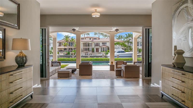 Lighthouse Point, Florida, 33064, United States, 7 Bedrooms Bedrooms, ,9 BathroomsBathrooms,Residential,For Sale,1949453