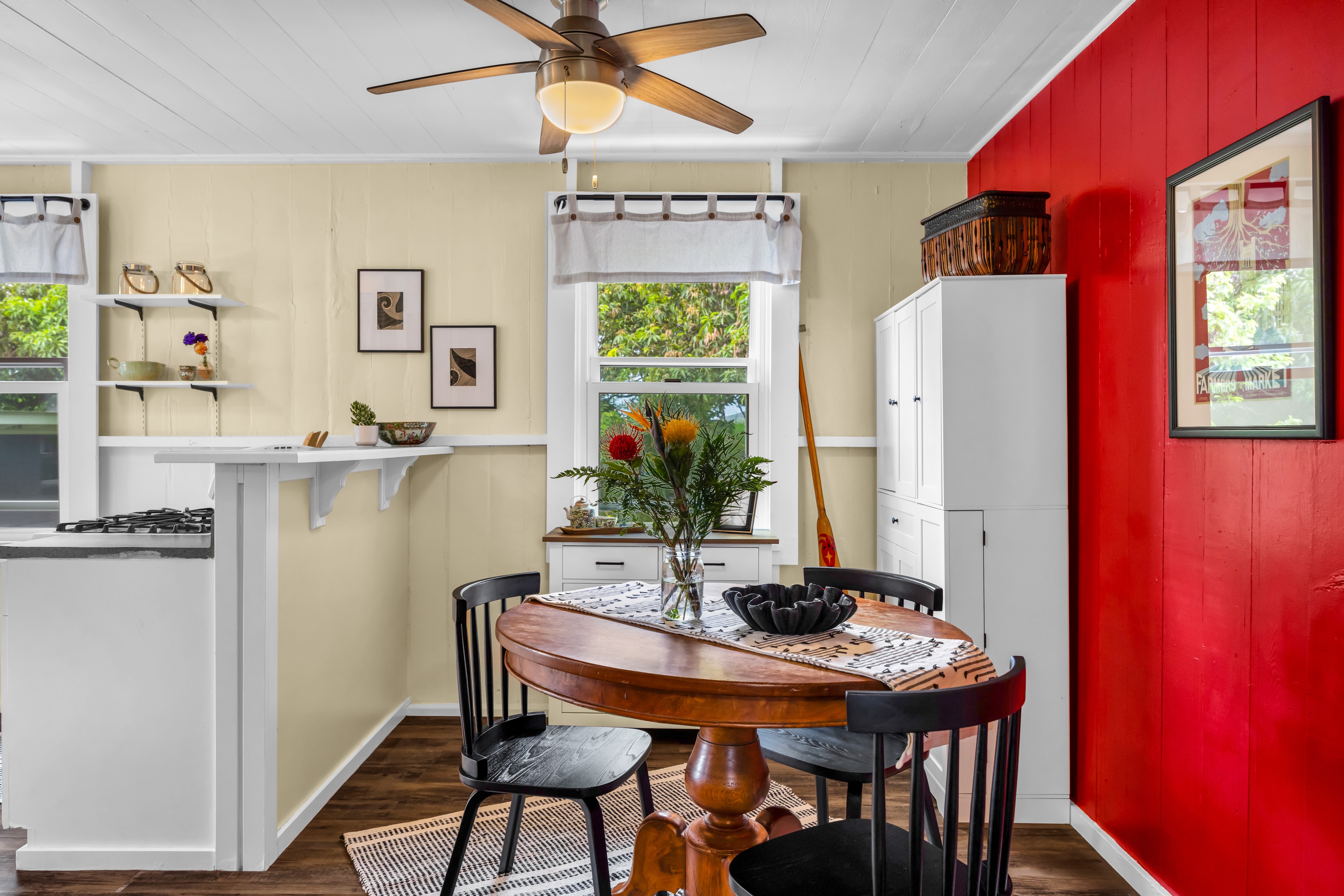  Timeless Plantation Home with Modern Upgrades - 物件實景