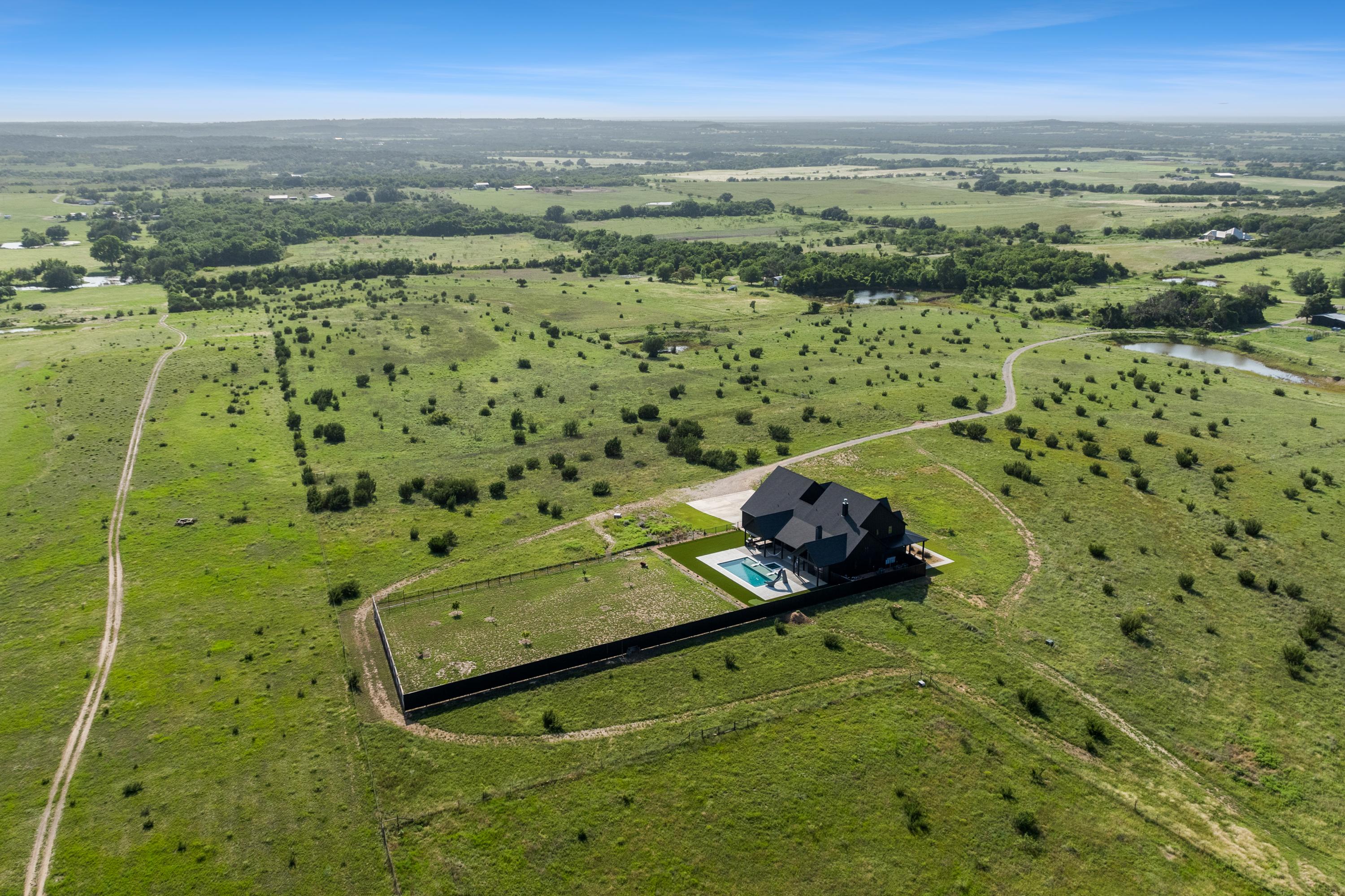  15313 Margarita Court, Lipan, TX 76462 - 物件實景
