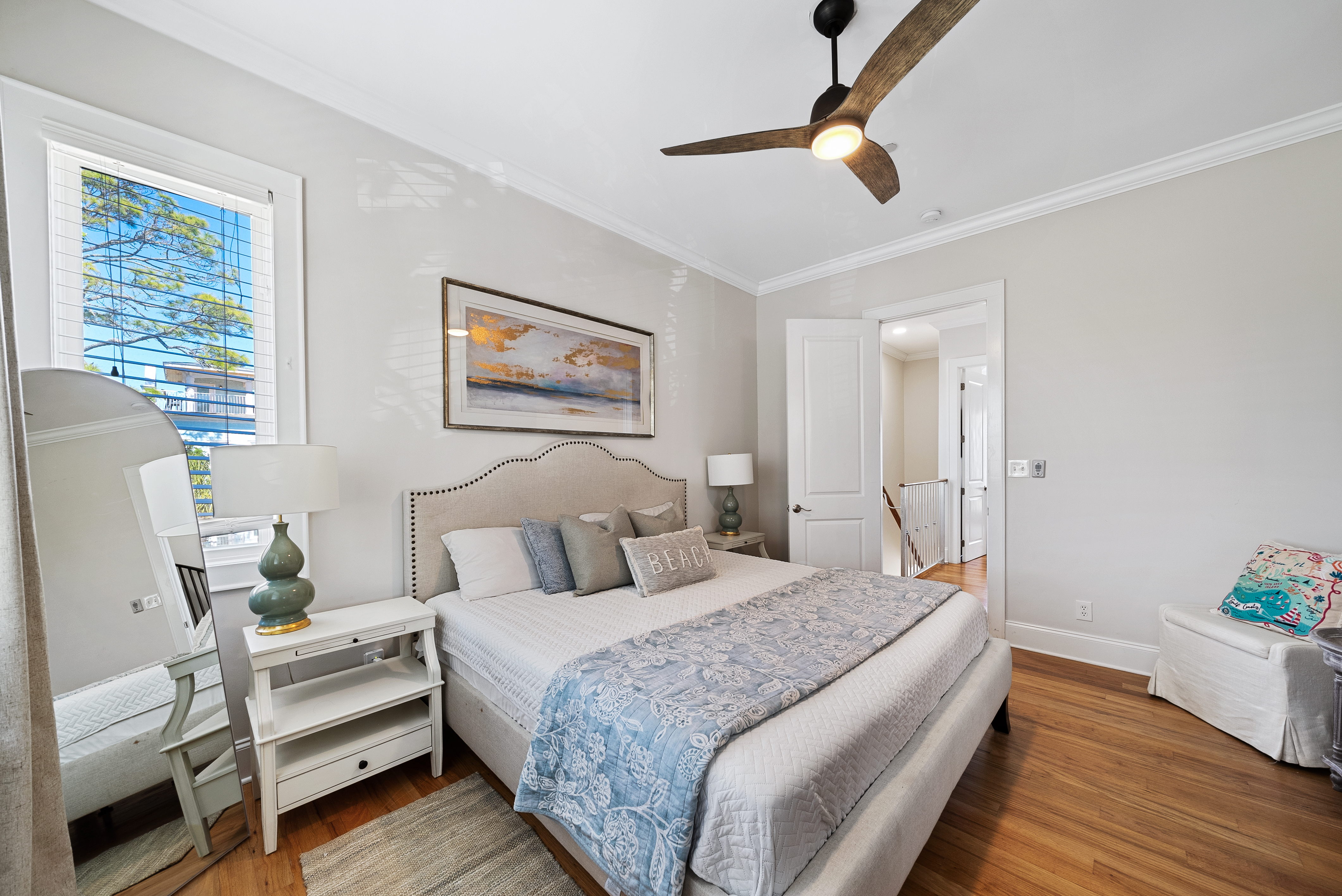  Remodeled End-Unit Townhome With gulf Views And Rooftop Retreat - 物件實景