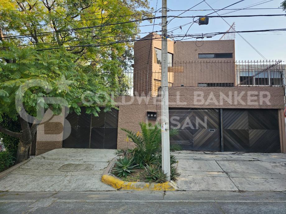 Naucalpan de Juárez, Estado de méxico, 53100, Mexico, 4 Bedrooms Bedrooms, ,4 BathroomsBathrooms,Residential,For Sale,1694579