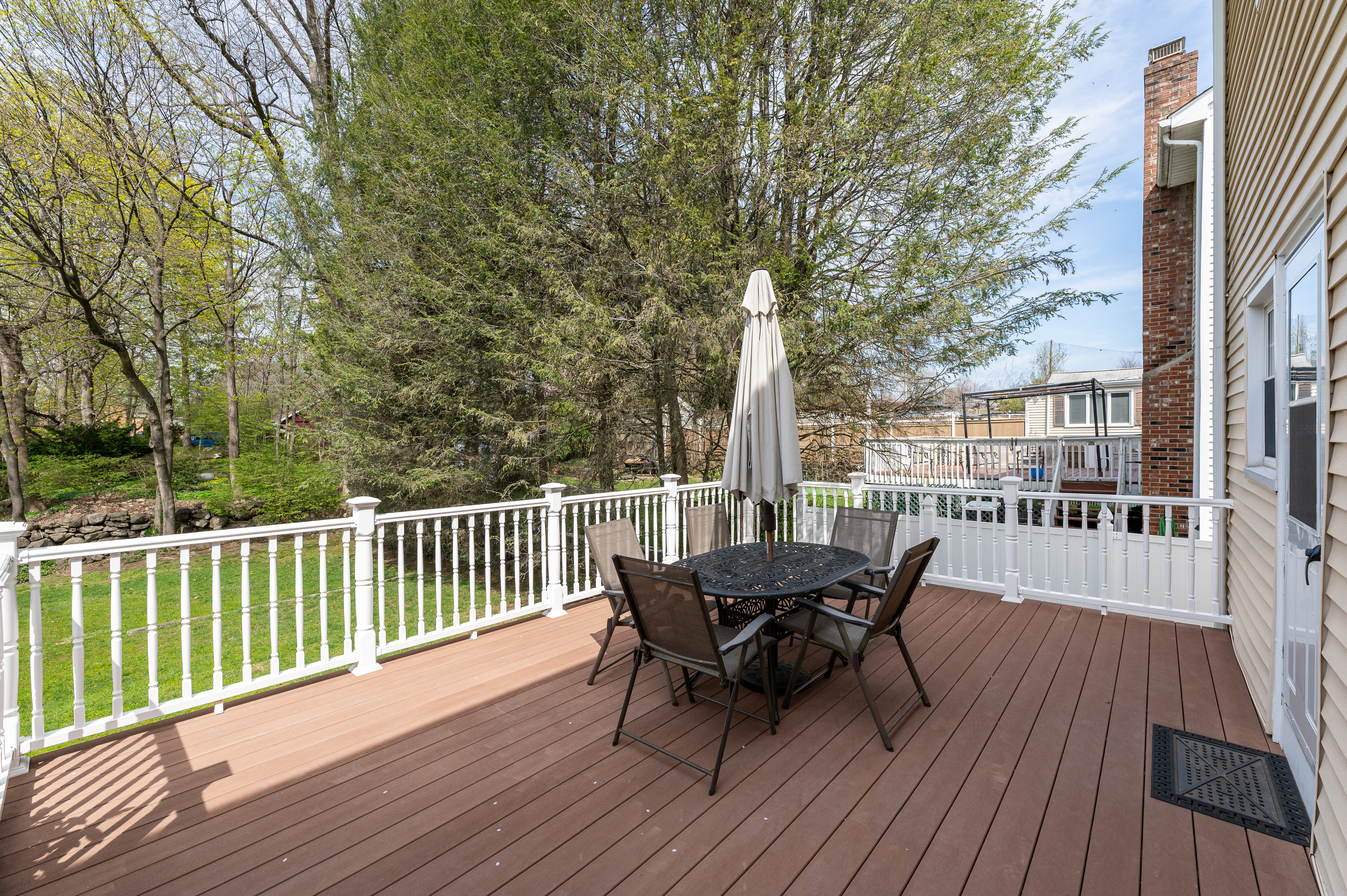  50 Hilltop Avenue - 物件實景