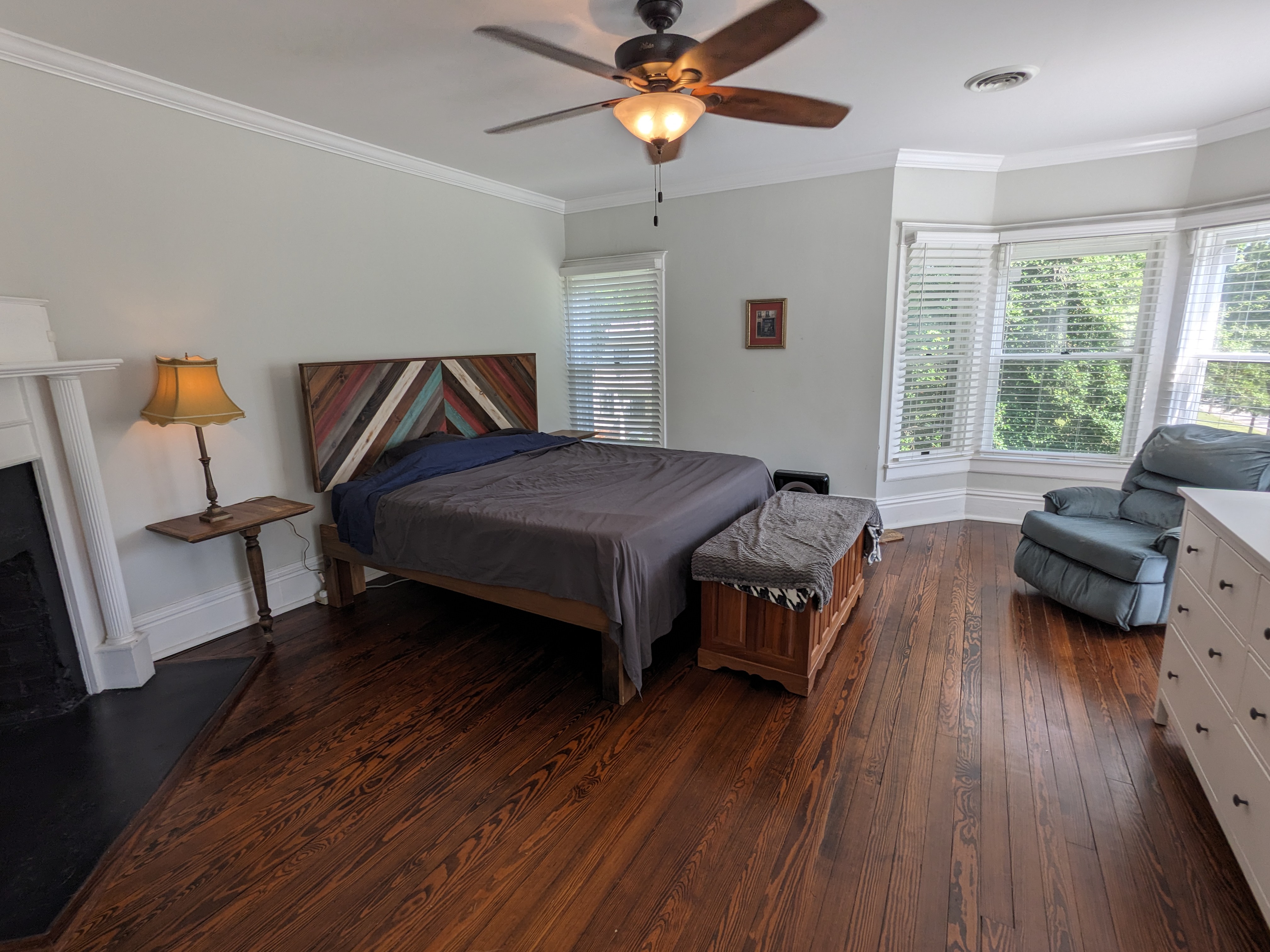 Oxford, North Carolina, 27565, United States, 4 Bedrooms Bedrooms, ,4 BathroomsBathrooms,Residential,For Sale,1979586