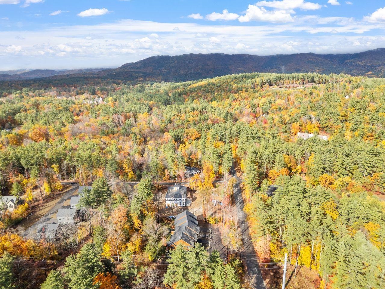 Conway, New Hampshire, 03860, United States, 4 Bedrooms Bedrooms, ,5 BathroomsBathrooms,Residential,For Sale,1991555