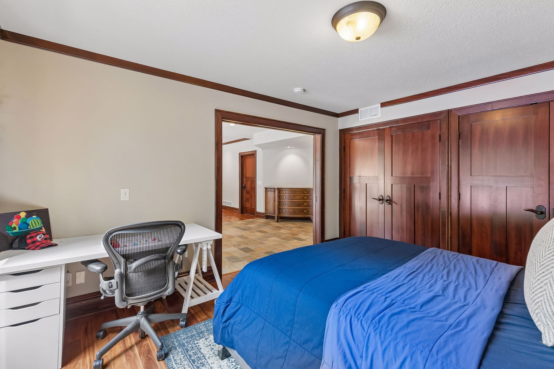  One-of-a-kind wooded retreat in Lakeville - 物件實景