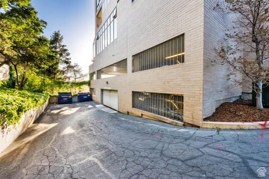 Salt Lake City, Utah, 84102, United States, 2 Bedrooms Bedrooms, ,2 BathroomsBathrooms,Residential,For Sale,1974232