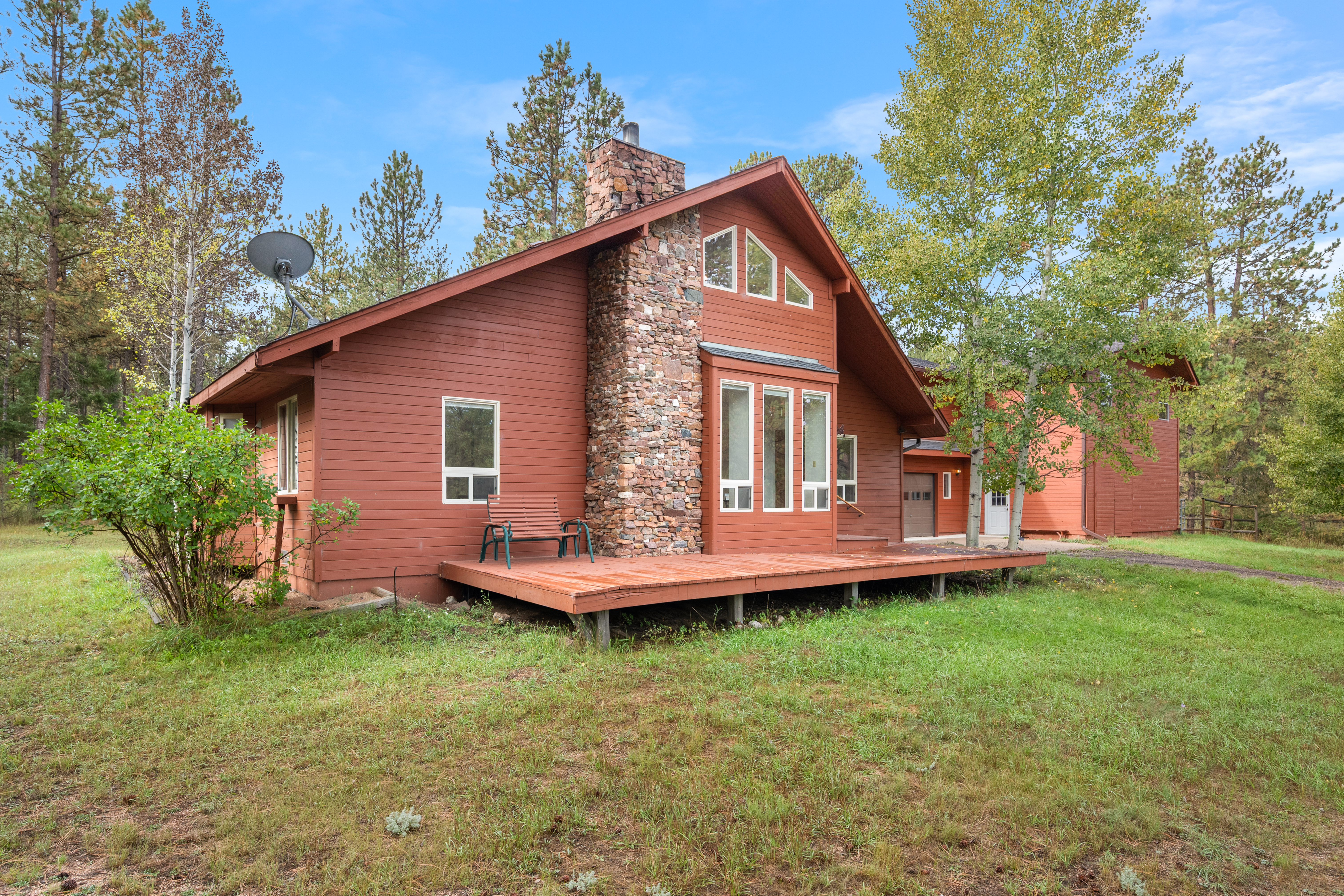  10-Acre Colorado Home & Barn Retreat – Trail Access & Mountain Views - 物件實景