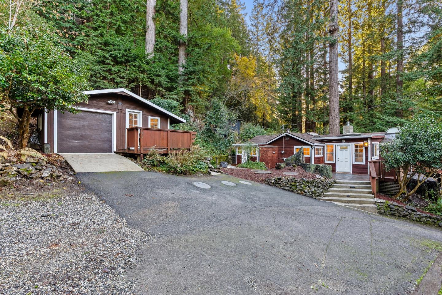 Scotts Valley, California, 95066, United States, 1 Bedroom Bedrooms, ,1 BathroomBathrooms,Residential,For Sale,2002288