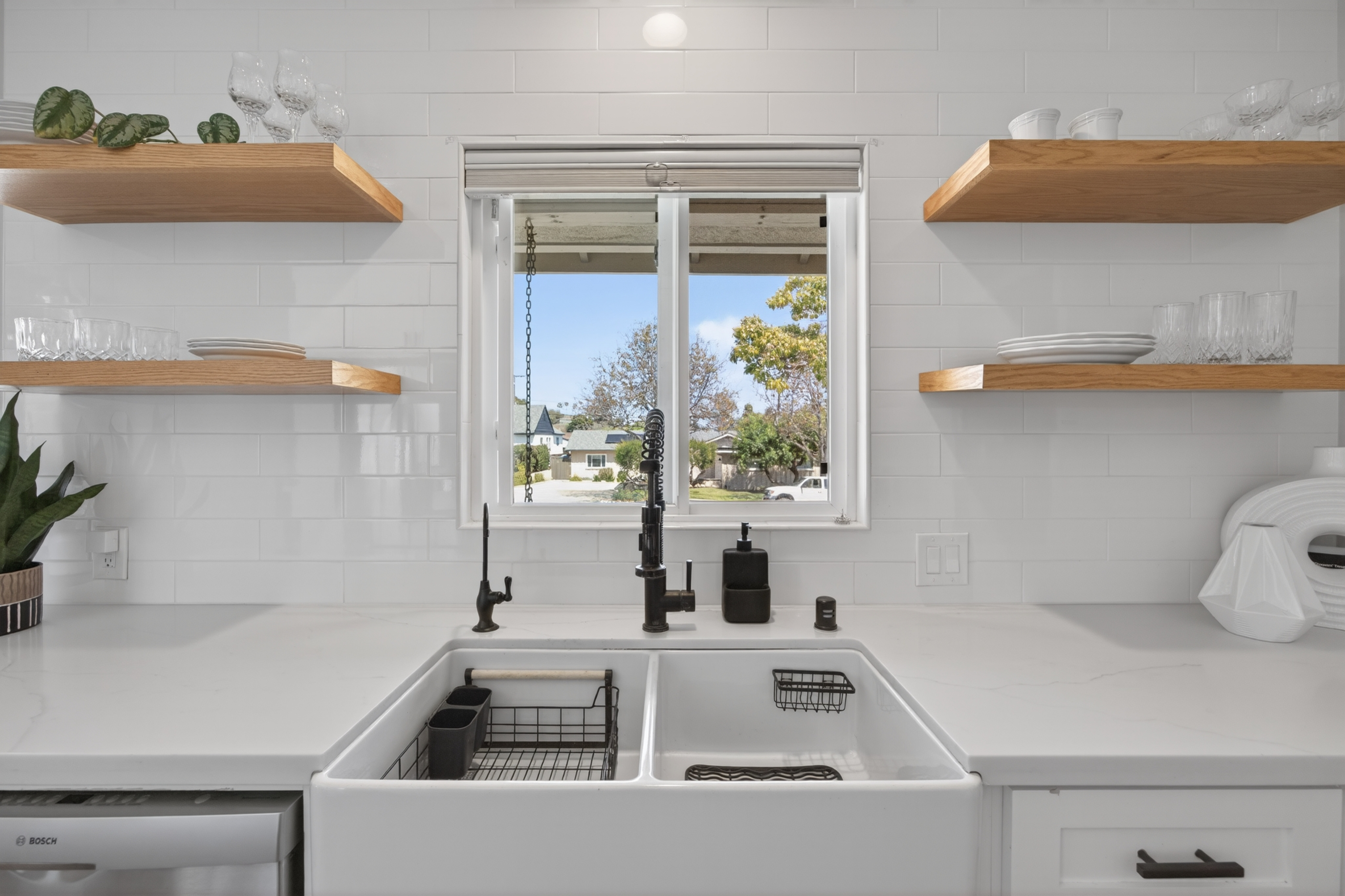  373 Dorothy Avenue, Ventura, CA 93003 - 物件實景