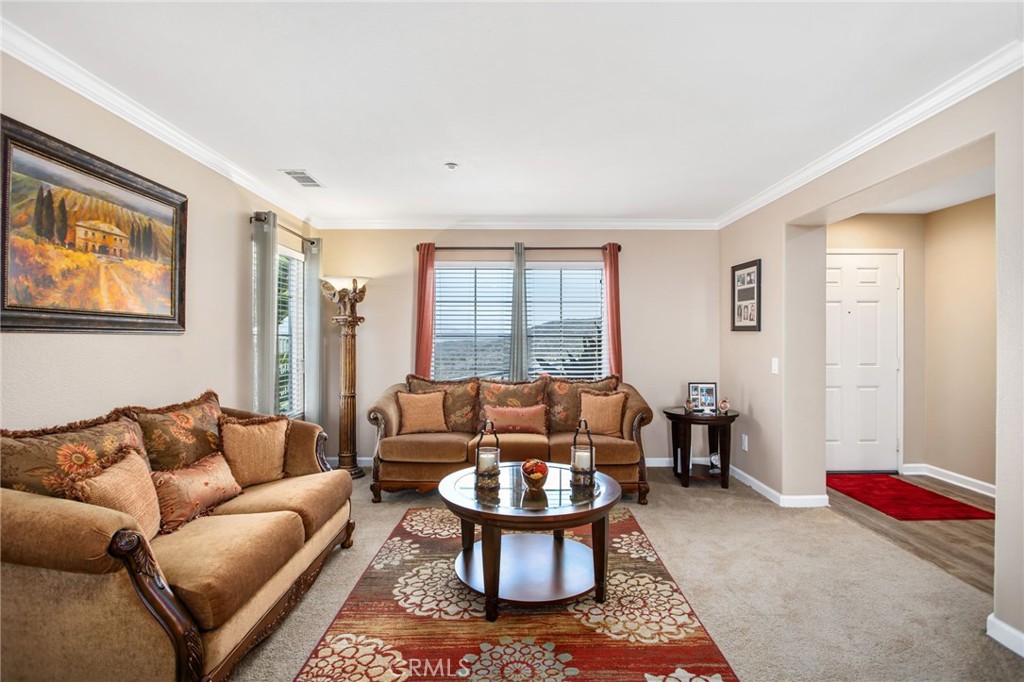 Spring Valley, California, 91978, United States, 4 Bedrooms Bedrooms, ,3 BathroomsBathrooms,Residential,For Sale,1943889