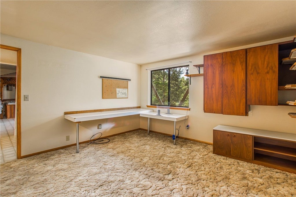 Crestline, California, 92325, United States, 3 Bedrooms Bedrooms, ,4 BathroomsBathrooms,Residential,For Sale,1836283
