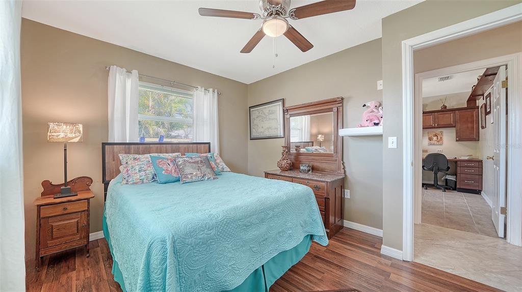 Sarasota, Florida, 34231, United States, 3 Bedrooms Bedrooms, ,2 BathroomsBathrooms,Residential,For Sale,1883466