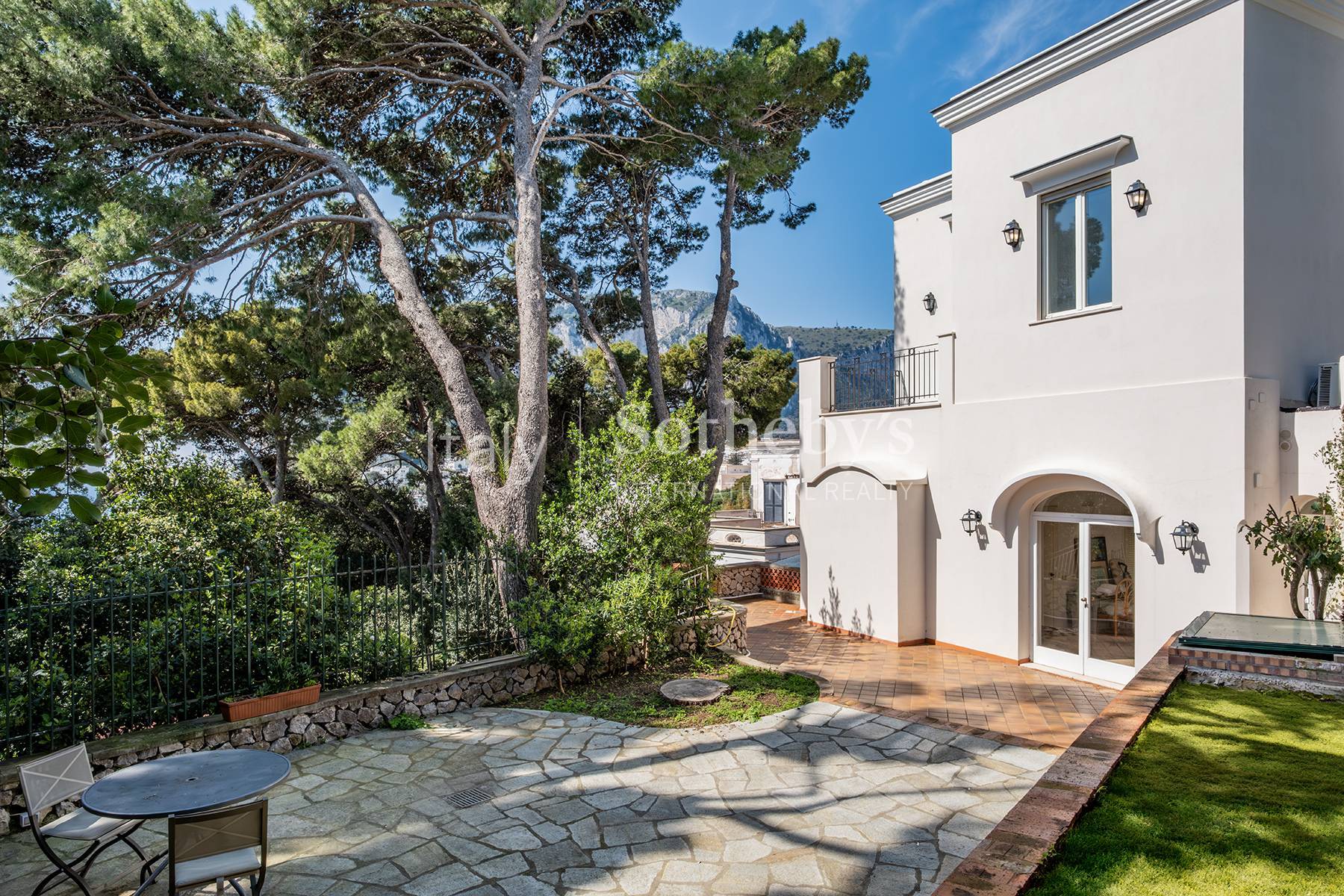  Charming residence with terraces and garden - 物件實景