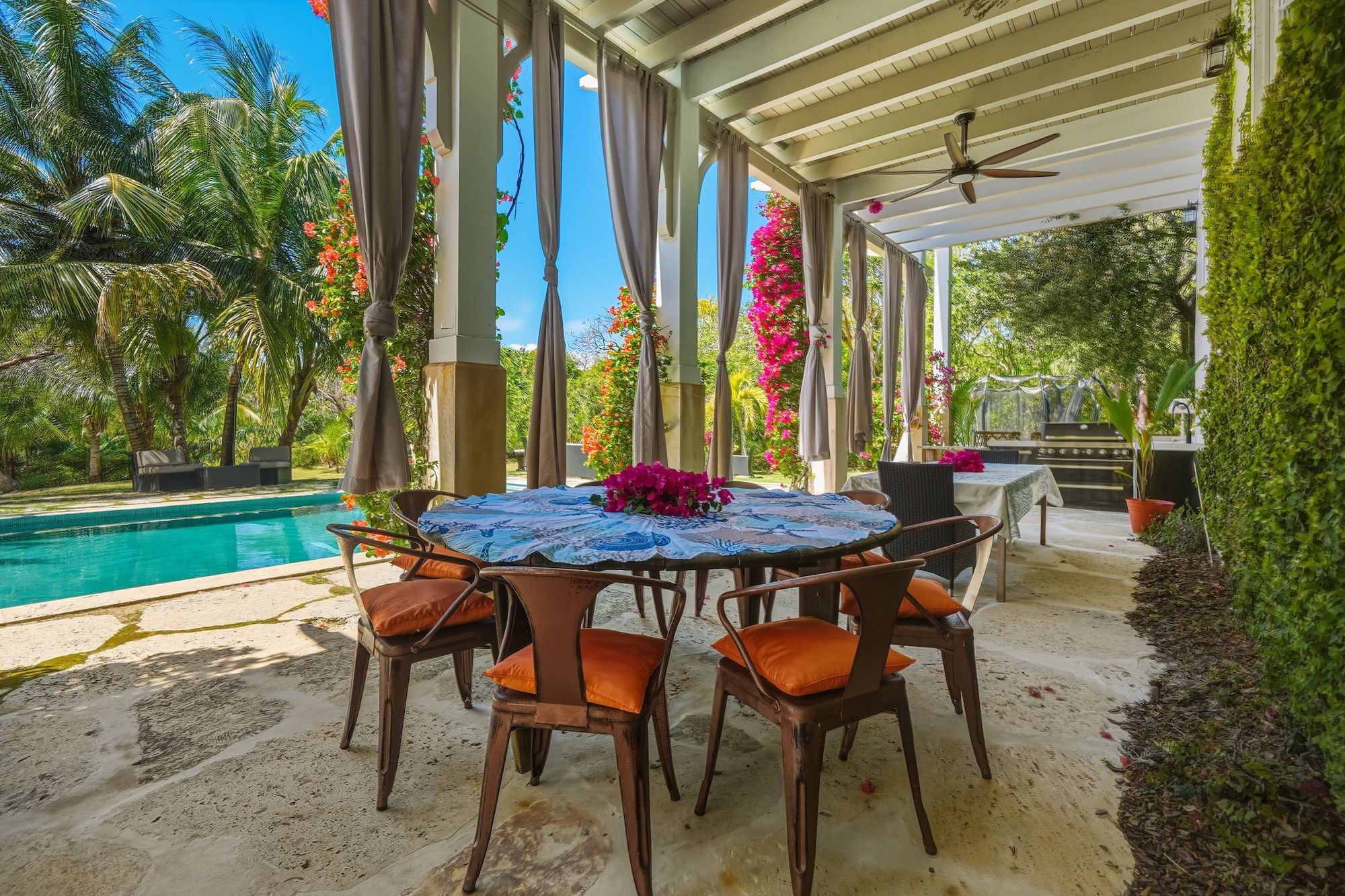  Bay View Narrows Estate - 物件實景