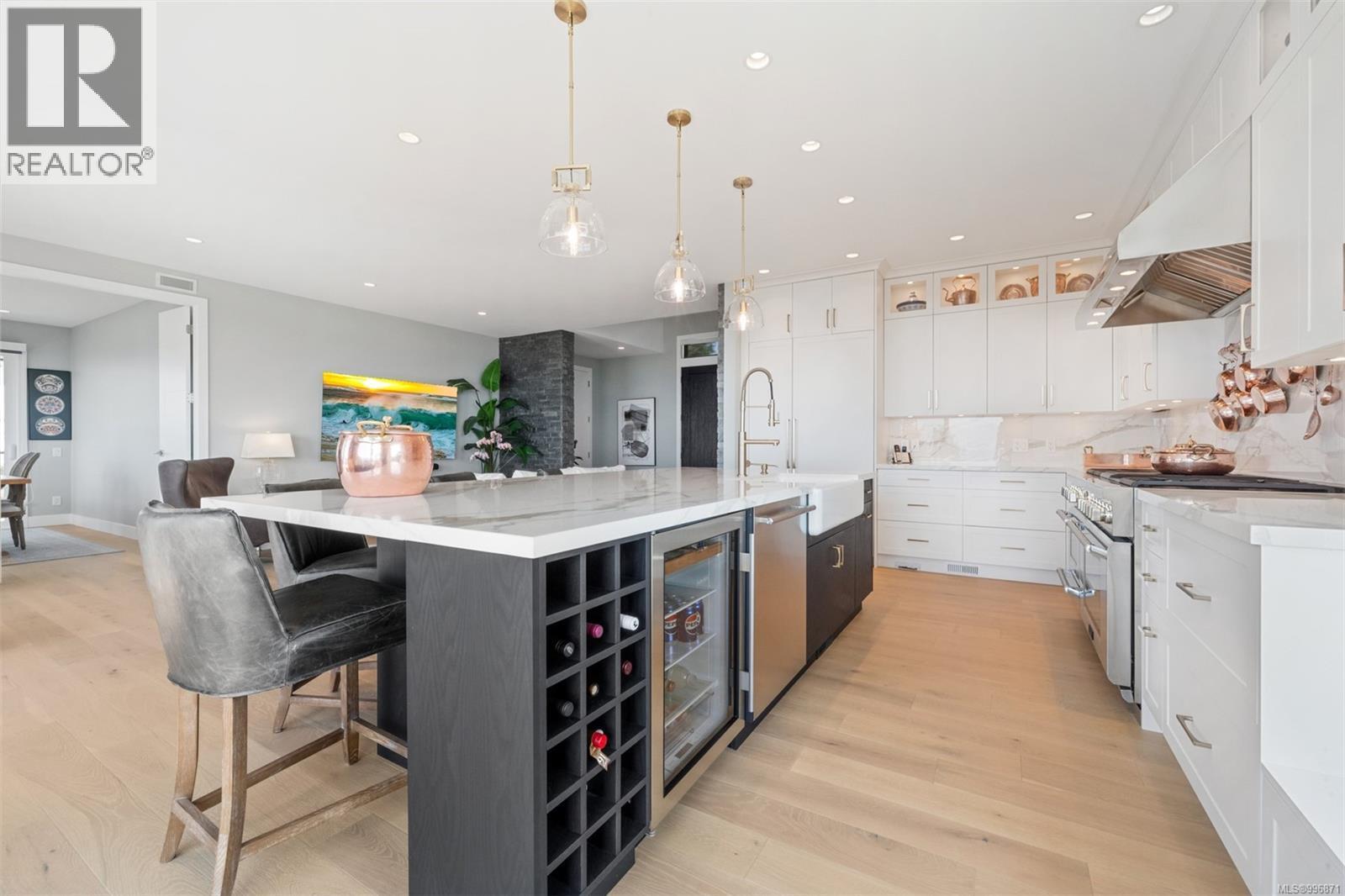 SOOKE, British Columbia, V9Z 1L8, CA, 5 Bedrooms Bedrooms, ,5 BathroomsBathrooms,Residential,For Sale,1883738