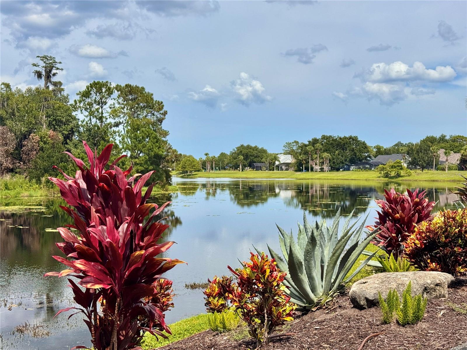 ORLANDO, Florida, 32828, United States, 3 Bedrooms Bedrooms, ,3 BathroomsBathrooms,Residential,For Sale,1942582