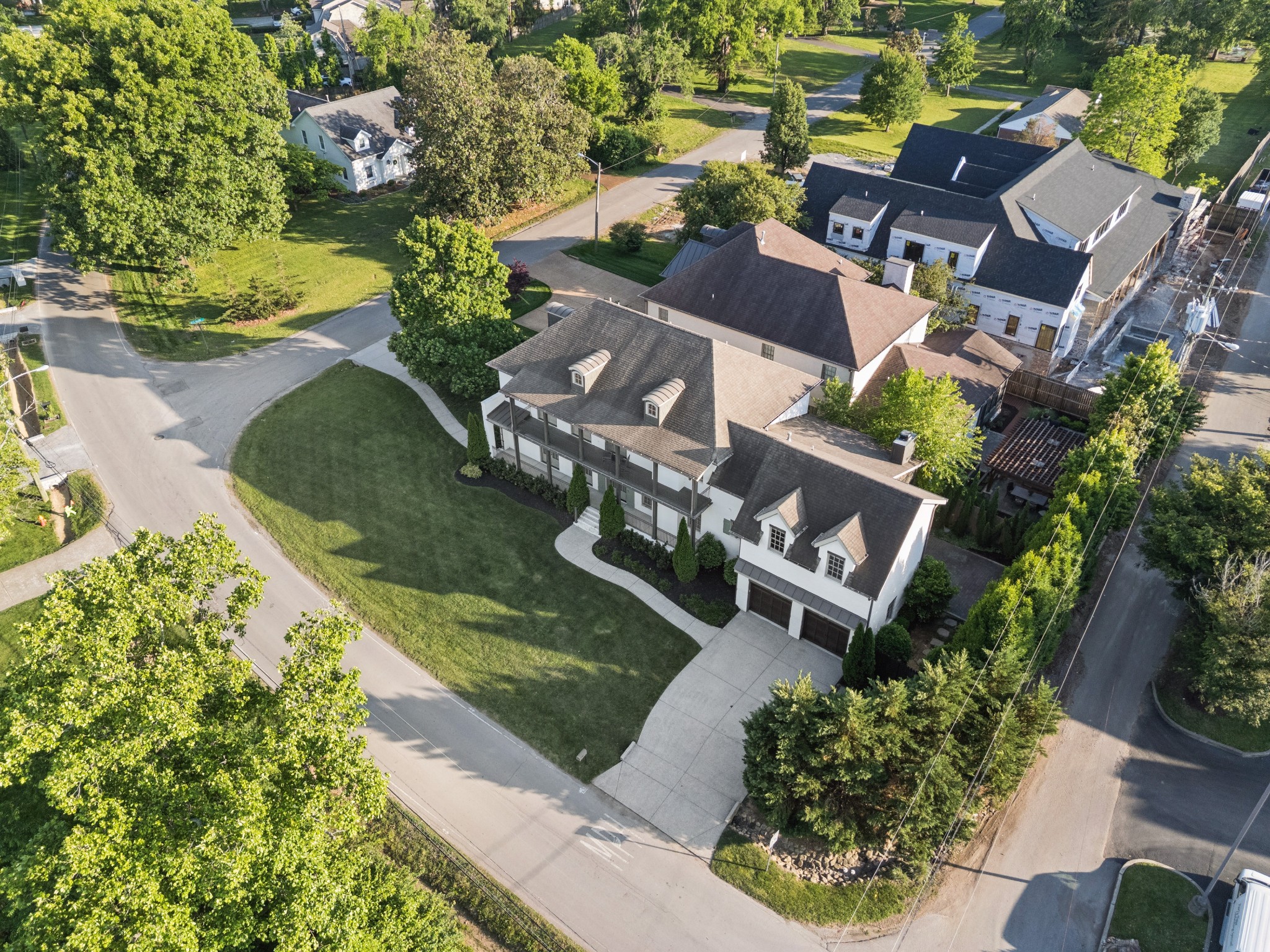  111 Heady Dr, Nashville, TN, 37205 - 物件實景