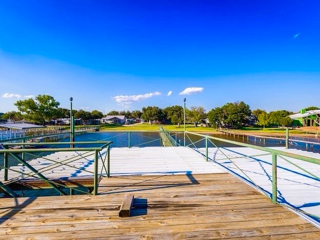 Possum Kingdom Lake, Texas, 76450, United States, 3 Bedrooms Bedrooms, ,2 BathroomsBathrooms,Residential,For Sale,1974793