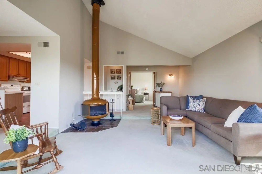 La Mesa, California, 91942, United States, 2 Bedrooms Bedrooms, ,1 BathroomBathrooms,Residential,For Sale,1973121