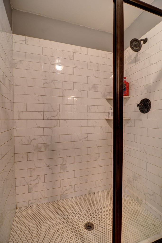 Valdosta, Georgia, 31601, United States, 4 Bedrooms Bedrooms, ,3 BathroomsBathrooms,Residential,For Sale,1980775