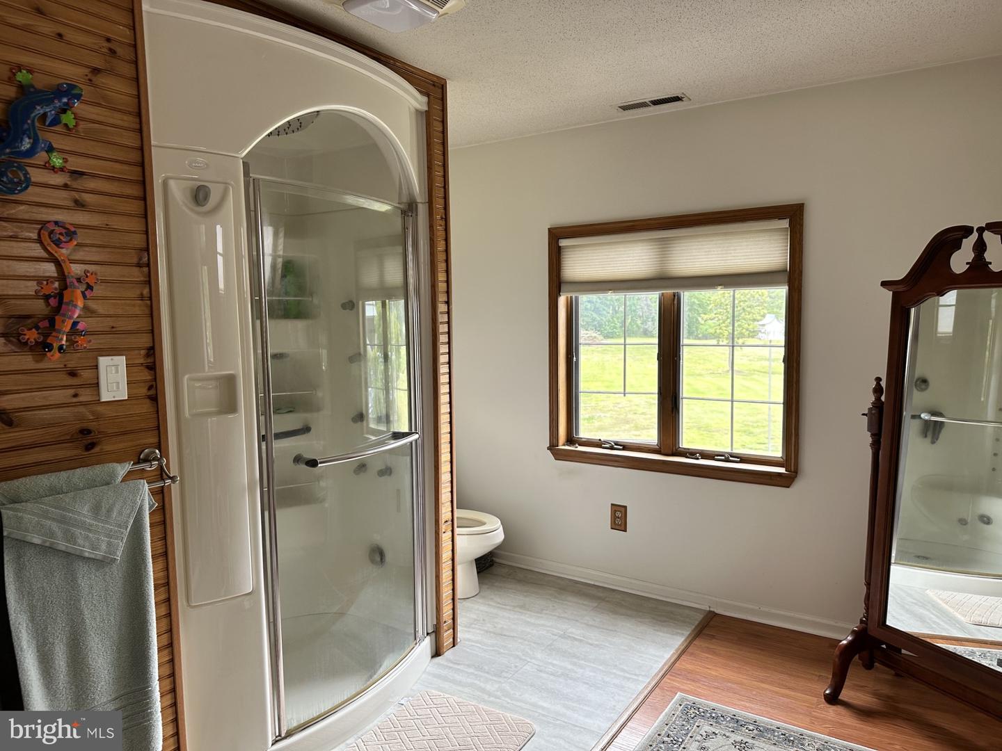 Crisfield, Maryland, 21817, United States, 3 Bedrooms Bedrooms, ,3 BathroomsBathrooms,Residential,For Sale,1897378