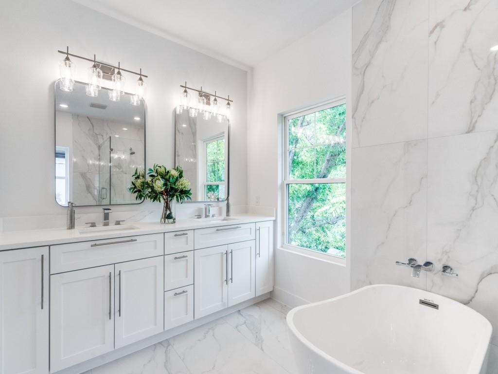 McKinney, Texas, 75069, United States, 4 Bedrooms Bedrooms, ,4 BathroomsBathrooms,Residential,For Sale,2002220