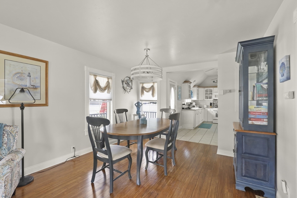 Wareham, Massachusetts, 02558, United States, 3 Bedrooms Bedrooms, ,2 BathroomsBathrooms,Residential,For Sale,1926359
