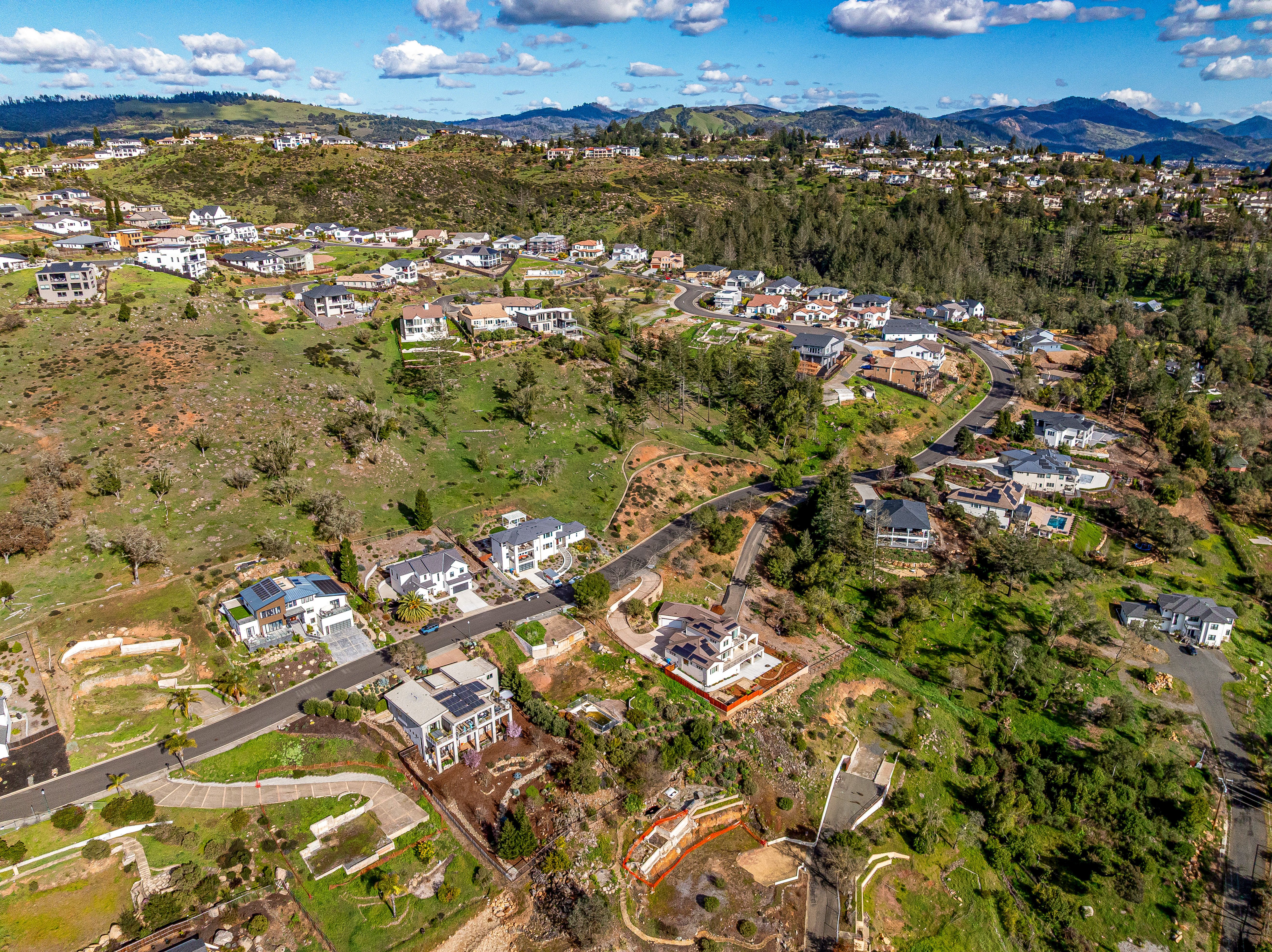  3648 Crown Hill Drive, Santa Rosa, CA 95404 - 物件實景
