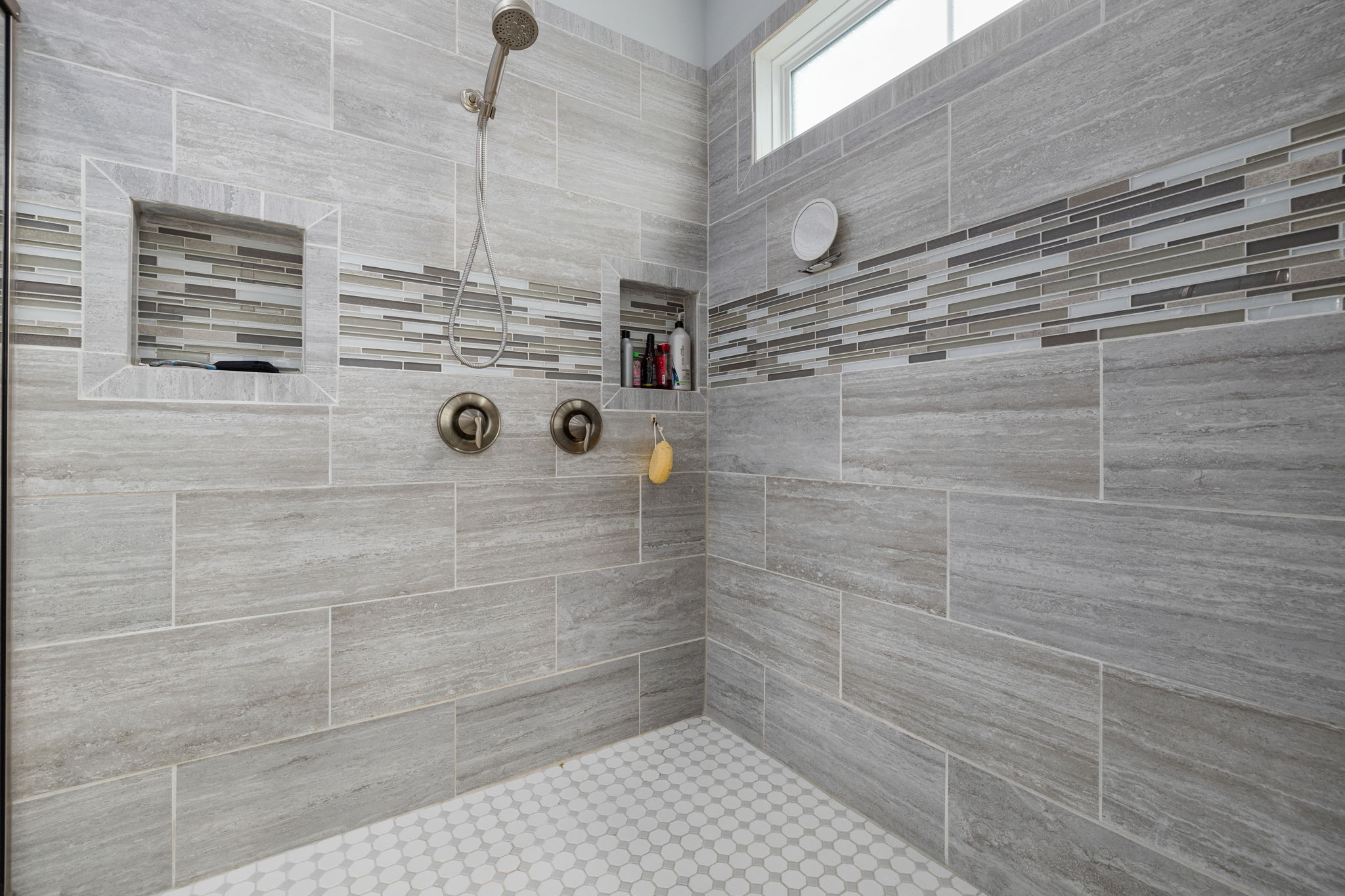 North Myrtle Beach, South Carolina, 29582, United States, 4 Bedrooms Bedrooms, ,3 BathroomsBathrooms,Residential,For Sale,1979525