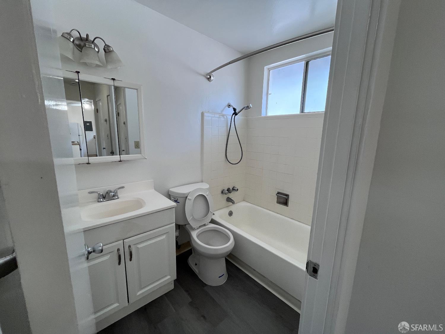 Mountain View, California, 94043, United States, 40 Bedrooms Bedrooms, ,Residential,For Sale,1911796