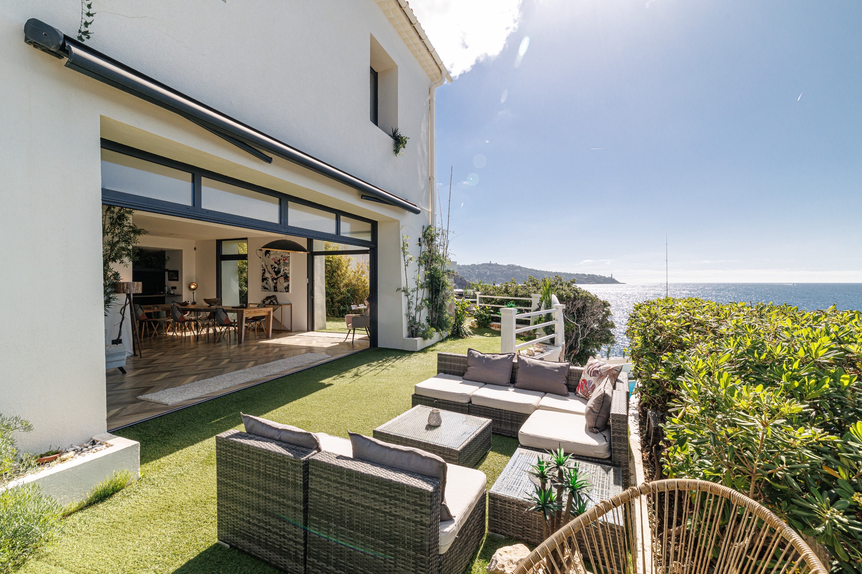  Cap de Nice: 330 m² waterfront villa with private sea access - 物件實景