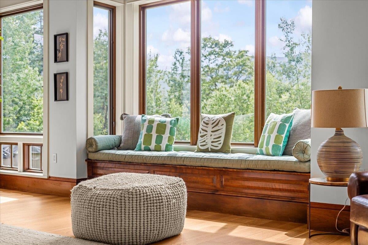 Stowe, Vermont, 05672, United States, 5 Bedrooms Bedrooms, ,7 BathroomsBathrooms,Residential,For Sale,1875535