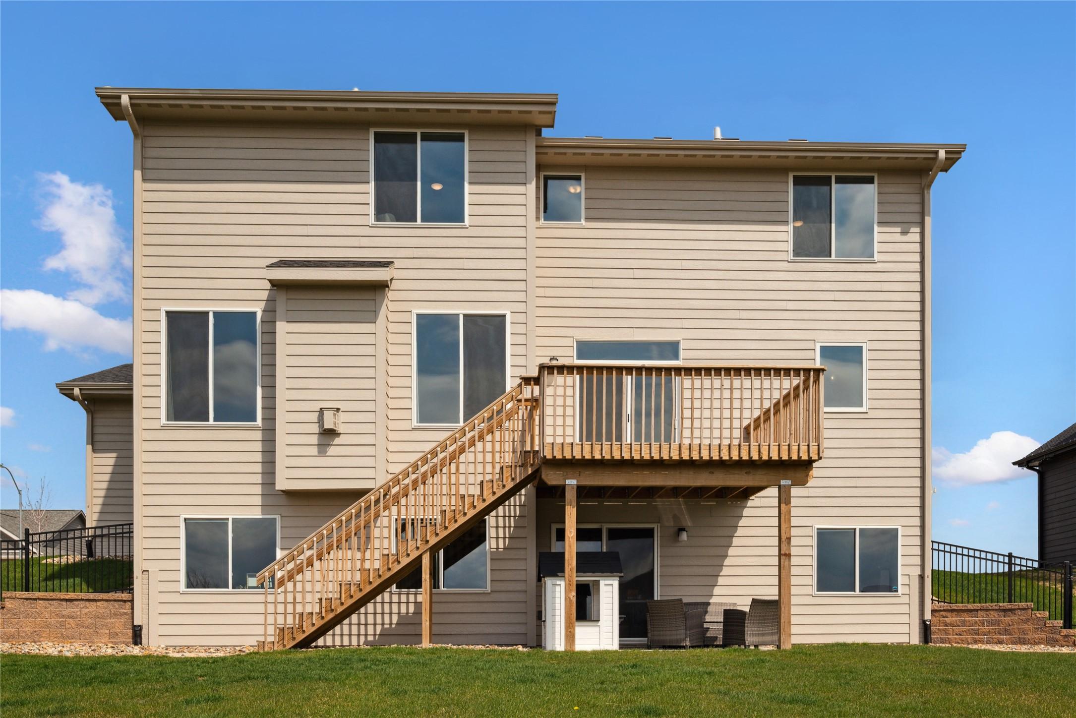 Waukee, Iowa, 50263, United States, 4 Bedrooms Bedrooms, ,3 BathroomsBathrooms,Residential,For Sale,1879799