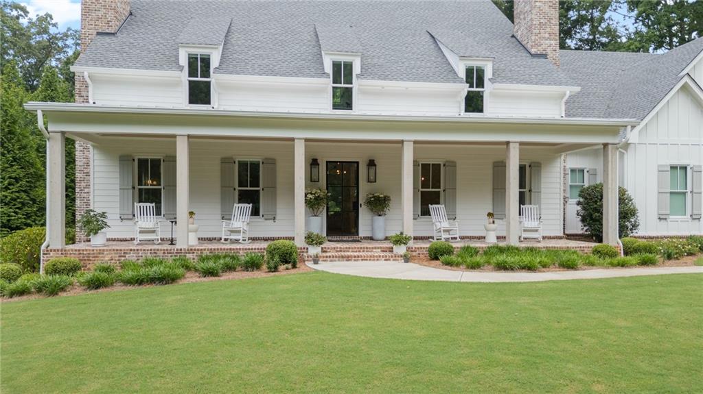 Canton, Georgia, 30115, United States, 5 Bedrooms Bedrooms, ,5 BathroomsBathrooms,Residential,For Sale,1878589