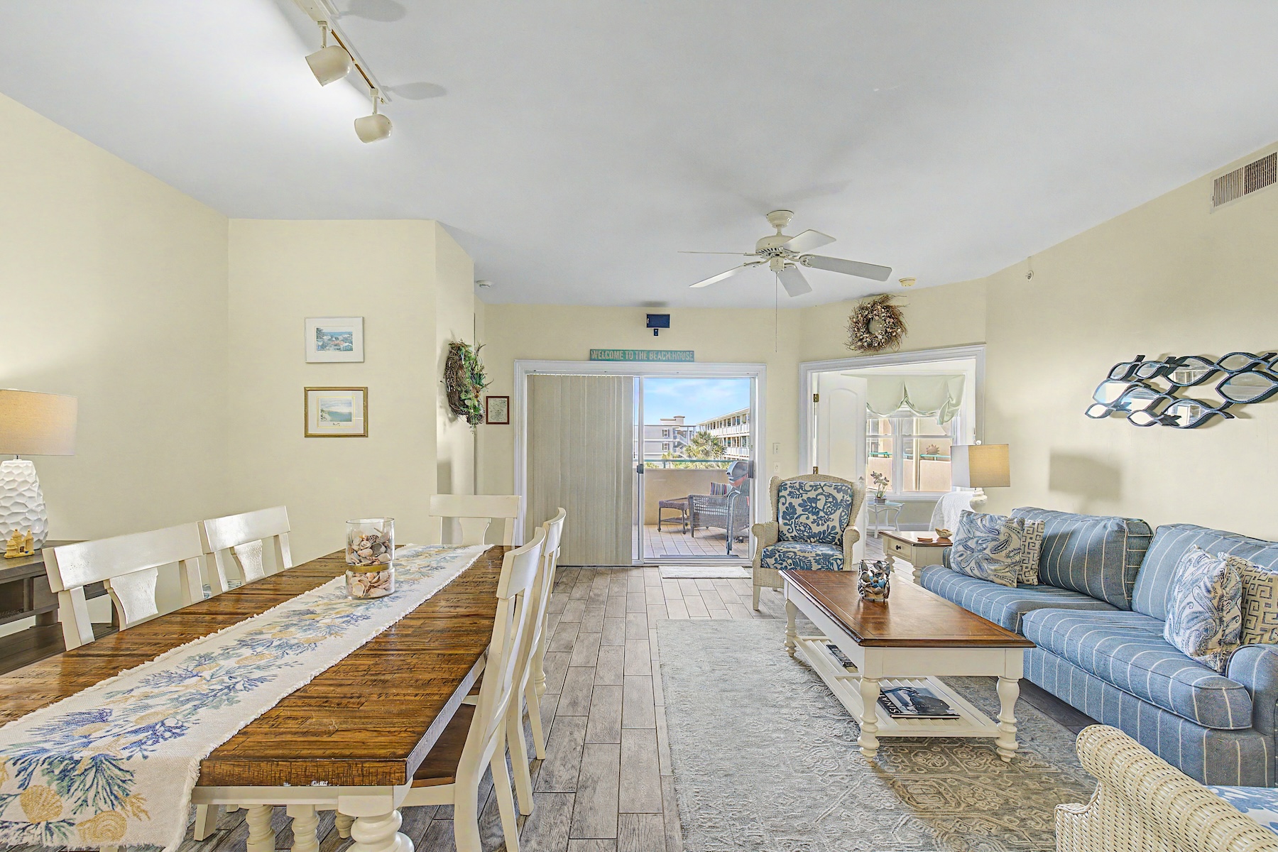  Desoto Beach Club Condo #205 - 物件實景